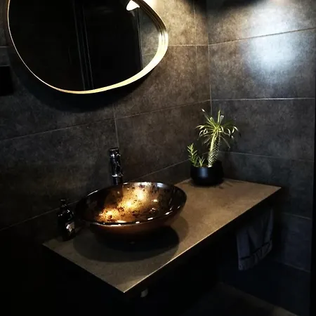 Apartment House Of Silence *