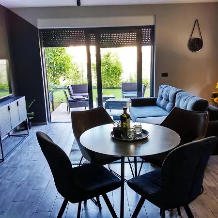 Apartman House Of Silence *